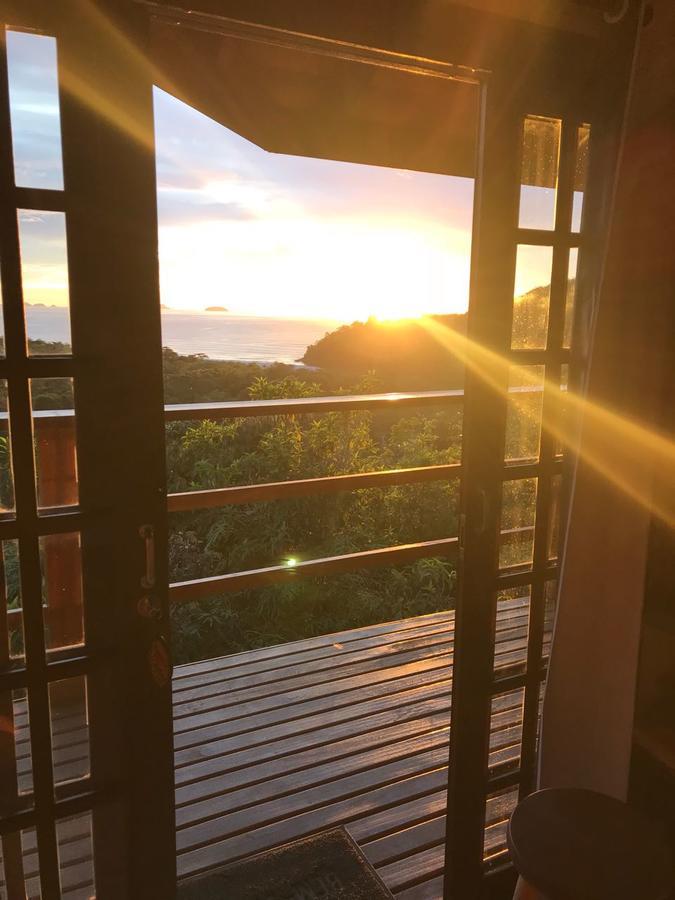 Burung Flats Itamambuca - Hospedagem Com Vista Para O Mar Убатуба Екстериор снимка